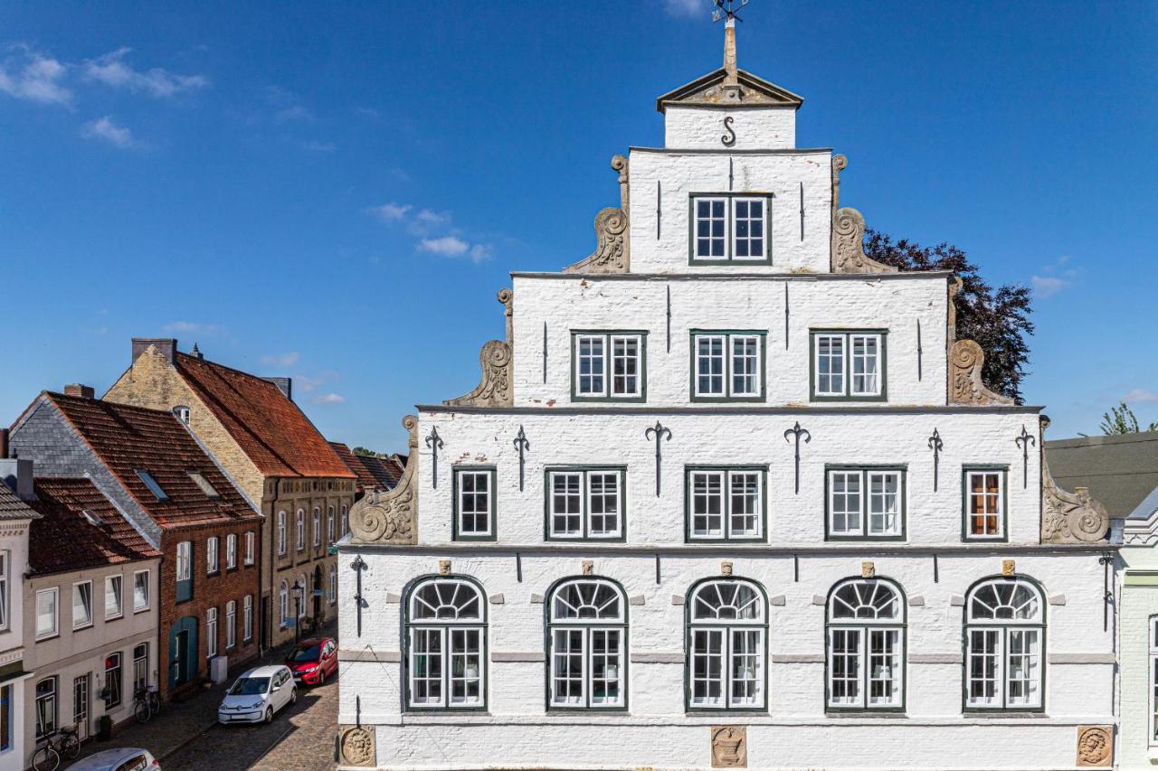 Blumenhaus-Apartment Friedrichstadt Extérieur photo